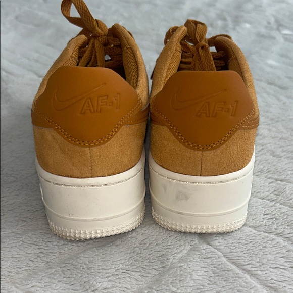 Nike Air Force 1 Low Sage, Women’s Size 8 - Picture 5 of 11